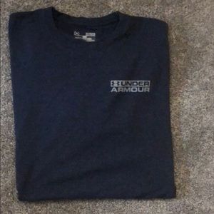 XL Under Armour T-shirt
